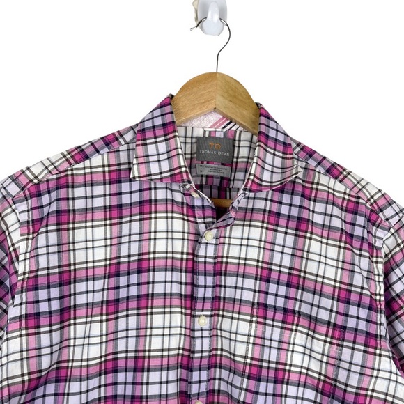 Thomas Dean Plaid Button Down Short Sleeve Shirt Size Medium - Picture 2 of 9